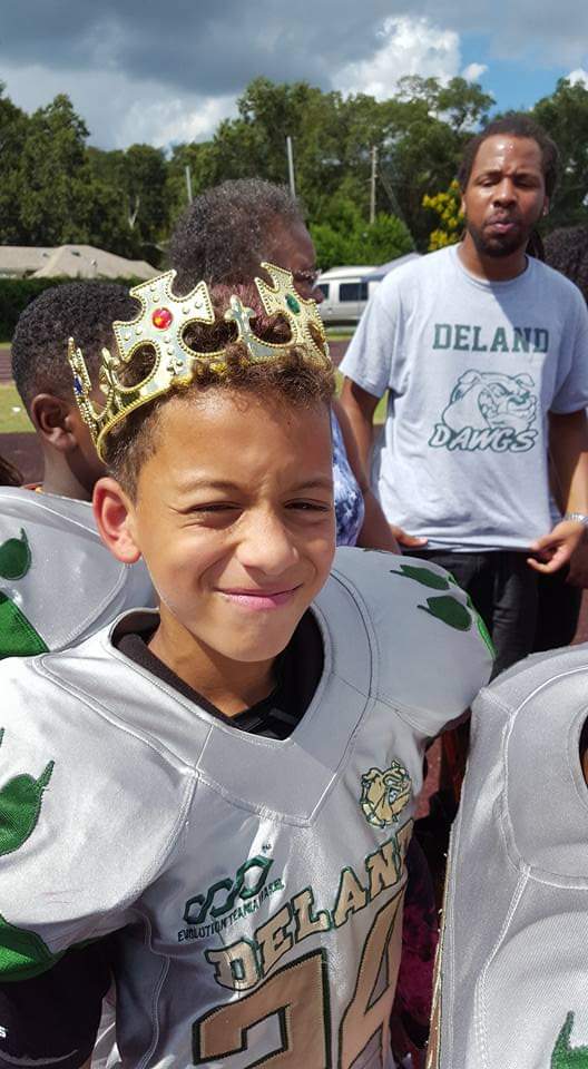 MrHallsMusic's tweet image. @ocho_franco8
I rep whatever you rep
#DelandDAWGS
#DeltonaWolves
#DeltonaLittleHatters
#VolusiaRaiders
#UHSTitans
#WeBeenDoingThis