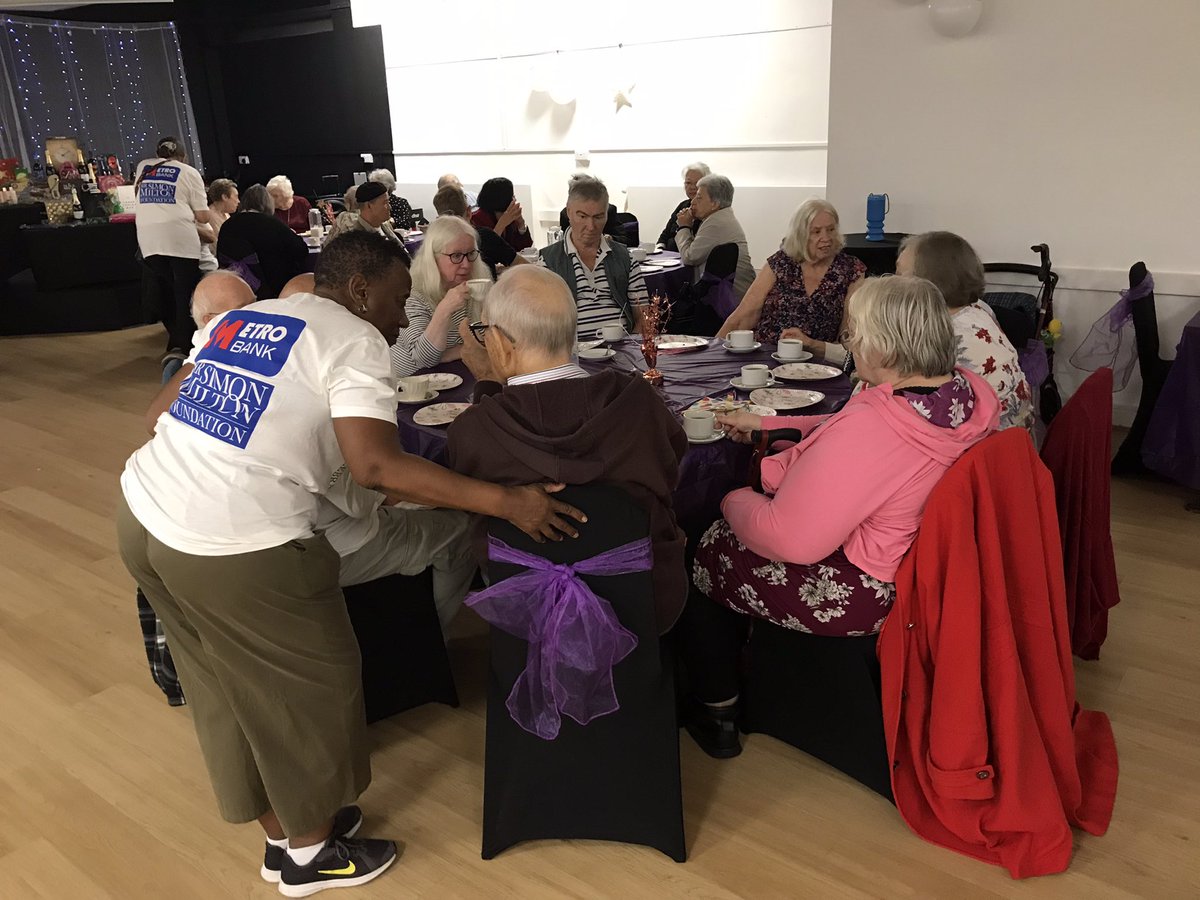 SilverSundayUK's tweet photo. Tea and cake being served at a packed #SilverSundayUK at Lillington Gardens Community Centre with LALGRA in Pimlico ☕️ 🍰 Enjoy! @CityWestminster https://t.co/FVgbvBoBlc