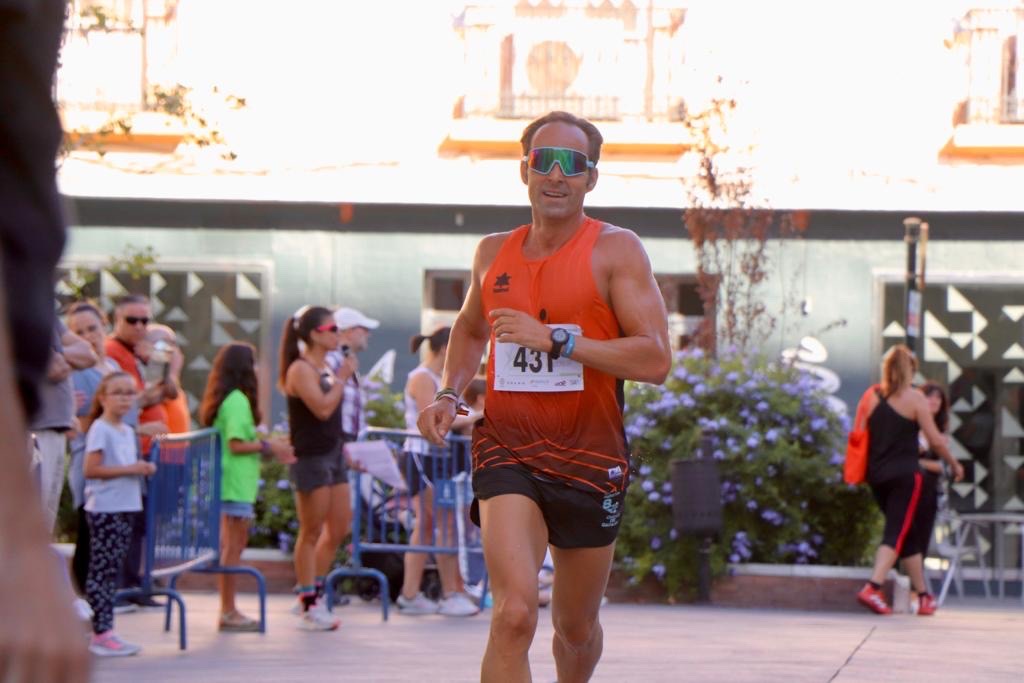 ppbadajozlocal's tweet photo. 🎽 El alcalde, Ignacio Gragera, el concejal de #Deportes, Juan parejo, y los concejales Antonio Cavacasillas y Elena Salgado han asistido esta mañana a la Carrera '#Badajoz en forma por la Igualdad'.
Tras la carrera se han entregado los premios y ls donación a #AspaceBadajoz. https://t.co/vOYsDke0AD