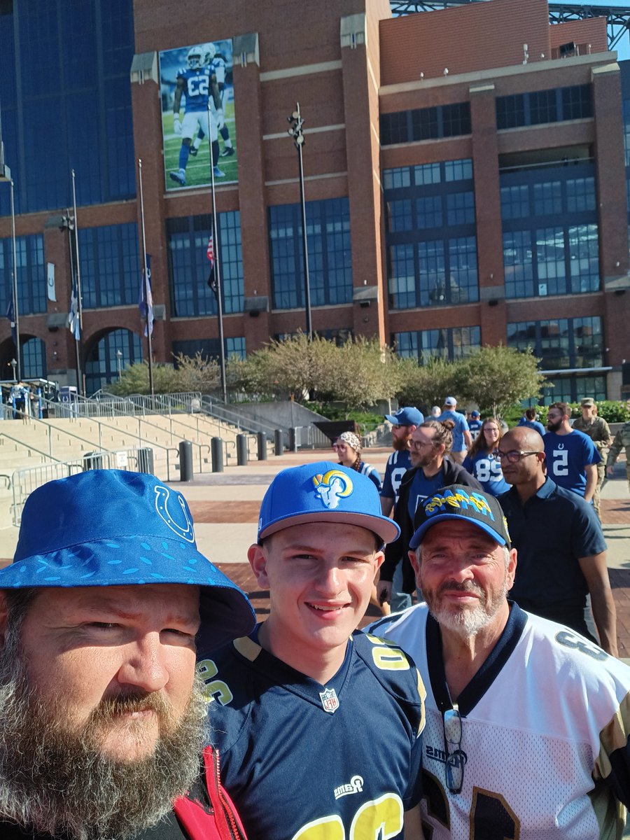 Expertangler's tweet photo. @Colts @PatMcAfeeShow my first @NFL game ever get to experience it in Indy with my son and father-in-law https://t.co/wicVN1NQAy
