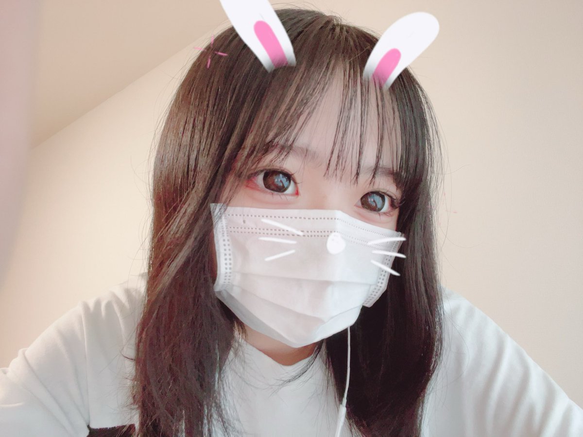 deluxe_xxx_105's tweet photo. 最近ファンになりましたがうさぎちゃんめちゃくちゃ可愛い🤭
応援してます🐇❤️

@setototo123 https://t.co/mumdcNn8K3