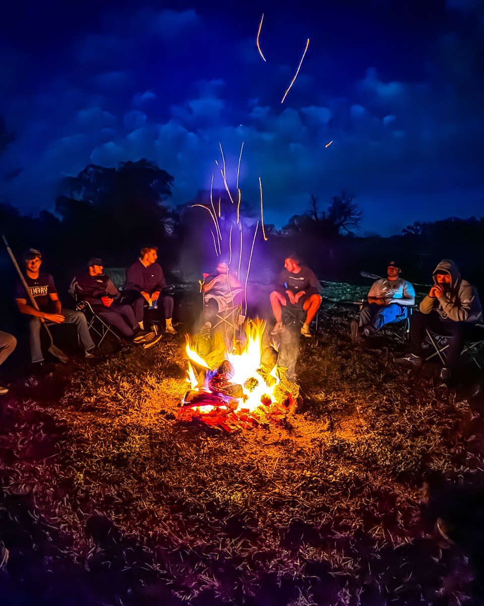 UMary Wrestling tweet media