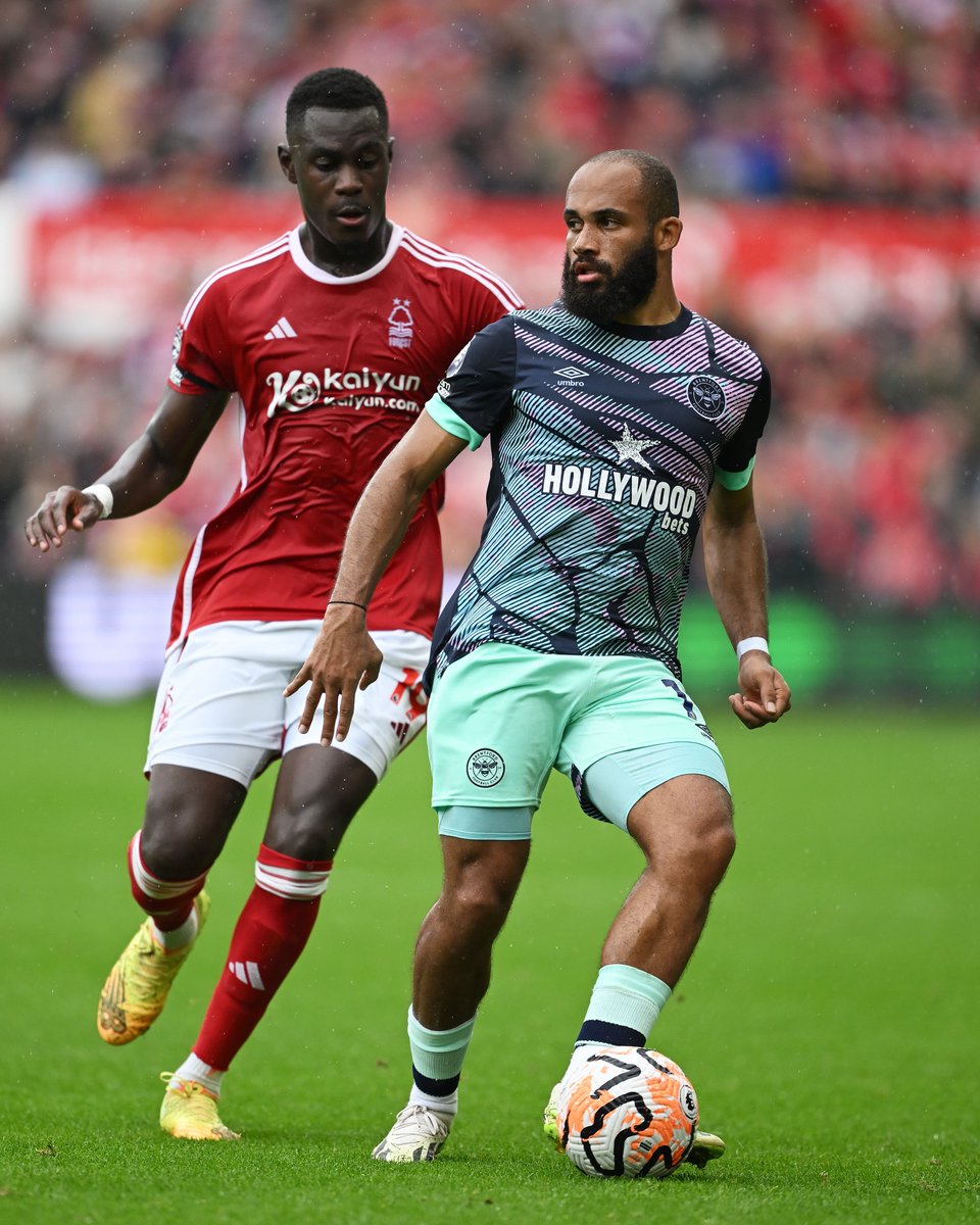 OfficialFPL's tweet photo. A third consecutive blank for Bryan Mbeumo... 😬

How many of you are keeping the faith in the midfielder?

#FPL #NFOBRE https://t.co/il3I2kh255