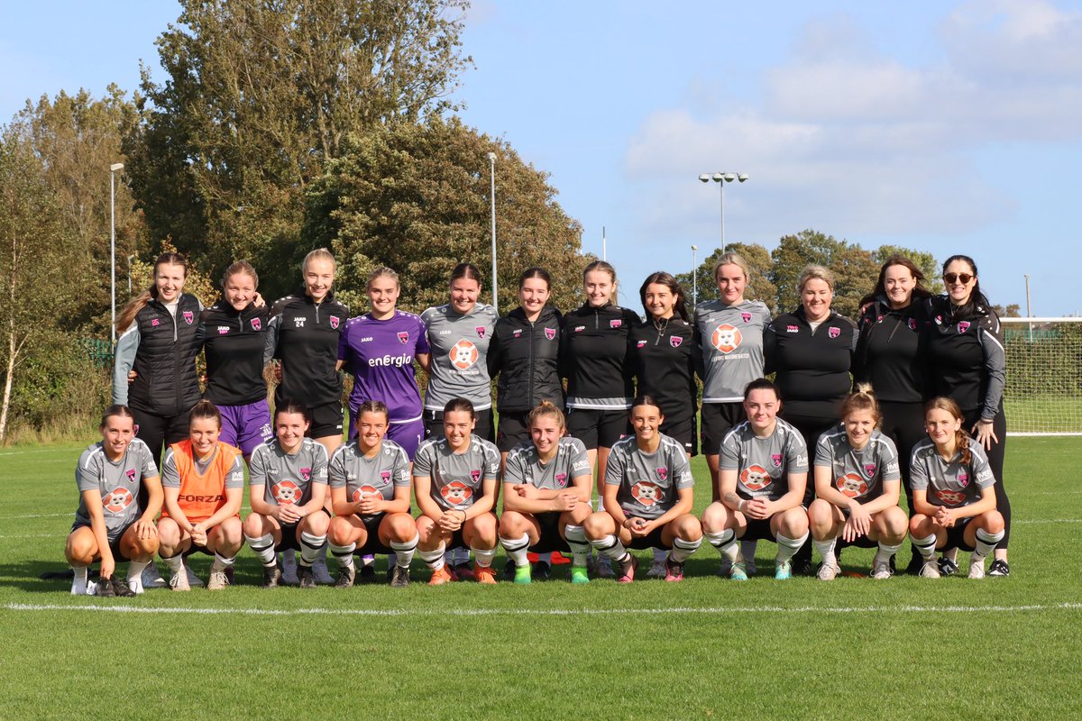 𝗧𝗛𝗜𝗦 𝗧𝗘𝗔𝗠 🖤

Youths are through to the EA Sports Cup Final!!! 🙌
