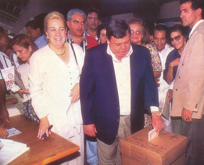 El 2 de octubre de 1995 Jacinto Peynado es electo candidato presidencial del PRSC para las elecciones de 1996. Peynado obtuvo el 57.81%, frente a Carlos Morales Troncoso (31.20%), Gómez Bergés (7.50%), Angel Lockward (2.56%) y Juan Aristides Taveras Guzmán (0.93%).