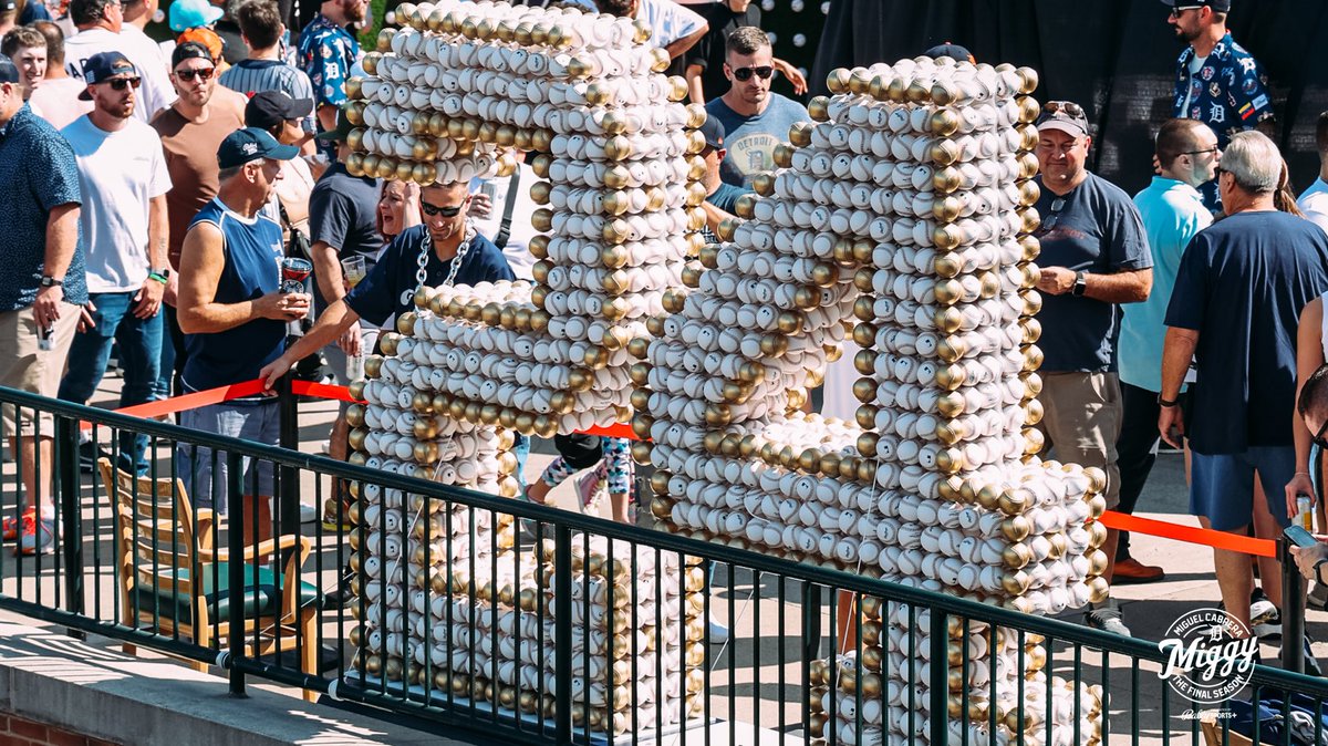 El último homenaje a nuestra leyenda. #GraciasMiggy