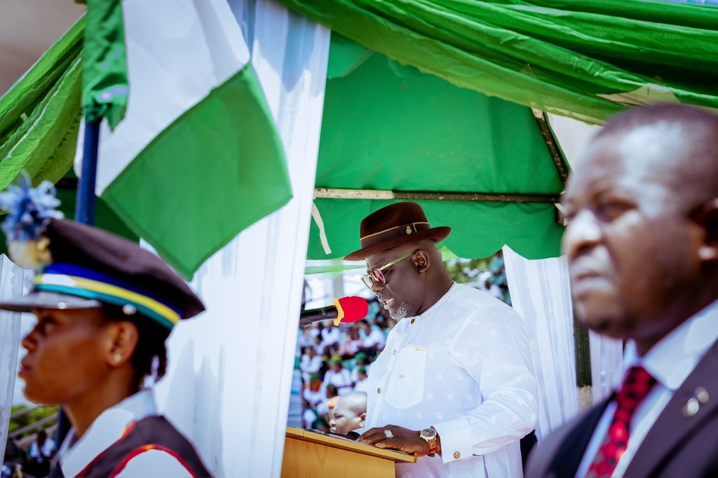 DSGovernment's tweet photo. Governor Oborevwori highlighted the completion of ongoing projects inherited from the previous administration and the initiation of new projects aligned with the M.O.R.E Agenda. https://t.co/NmNwhdfnIn