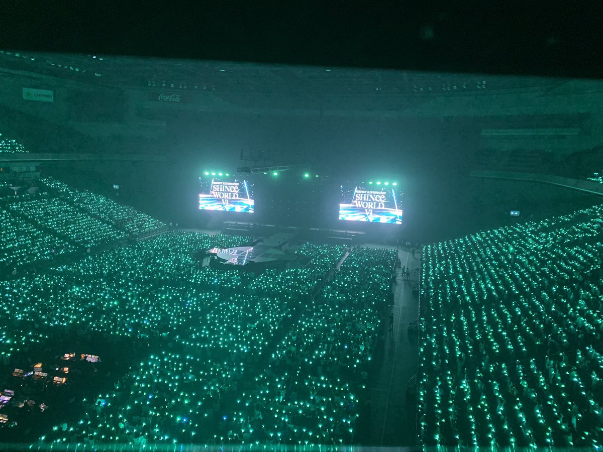 ai0606khj's tweet photo. SHINee is Back💎 https://t.co/6aTehQsPug