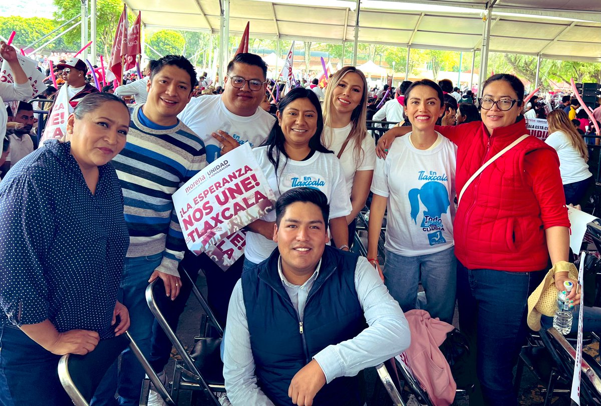 Esperando a <a href="/Claudiashein/">Claudia Sheinbaum Pardo</a> en #Tlaxcala #ProfeSHeinbauM #LaEsperanzaNosUne