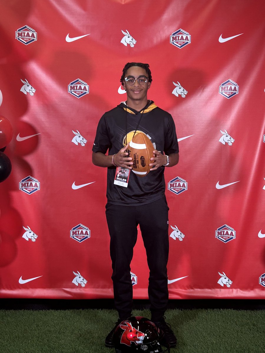 Jordan (@Jordo__20) on Twitter photo 2023-10-01 15:56:16 Had a great gameday visit yesterday at UCM thank you to @Coach_DChambers & @JonesgGreg for the invite @THECoachKdub @brettj_22 @Es_academy Had a great gameday visit yesterday at UCM thank you to @Coach_DChambers & @JonesgGreg for the invite @THECoachKdub @brettj_22 @Es_academy