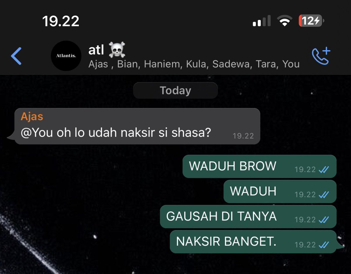 ; Peach Eyes.

— a lee haechan au, by ©asiafrieka