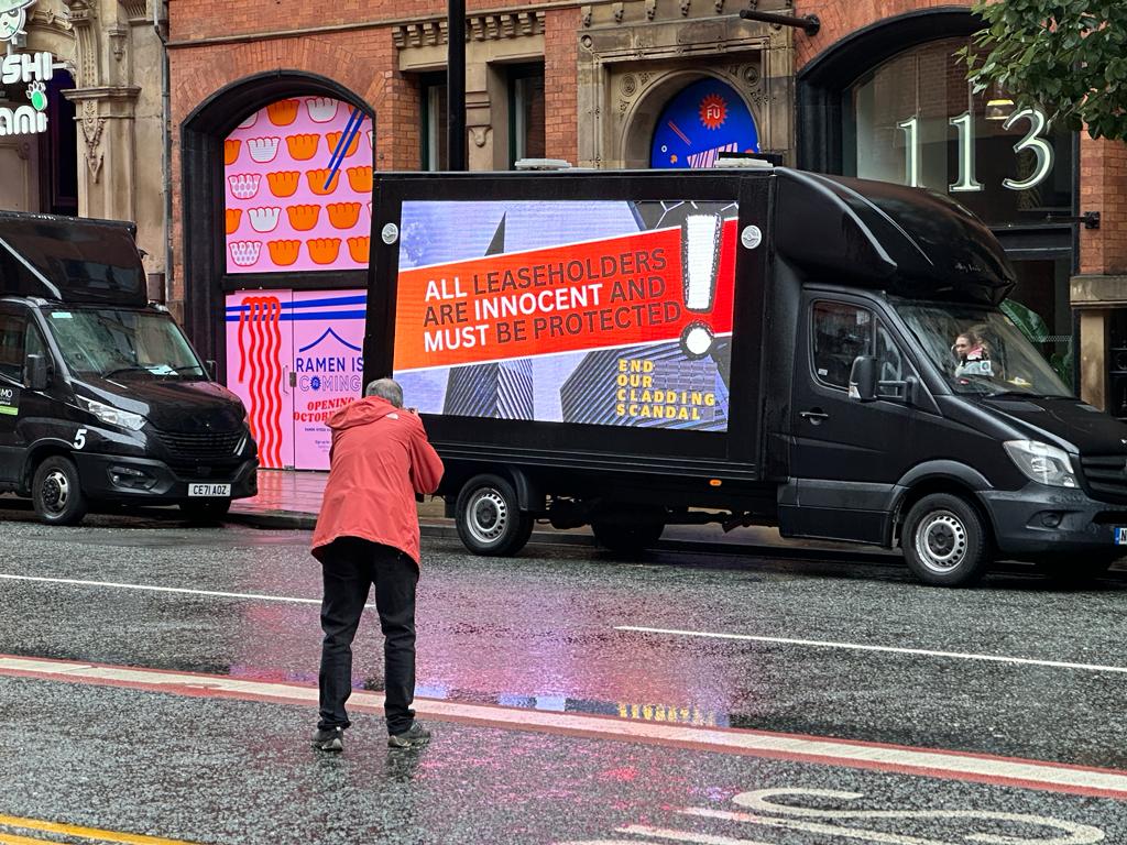 NLC_2019's tweet image. The #NLCVan made an appearance at the  Conservative Conference in Manchester @MENnewsdesk #CPC23

Did you get our message @michaelgove ??

#LeaseholdersTogether 
@EOCS_Official @LKPleasehold