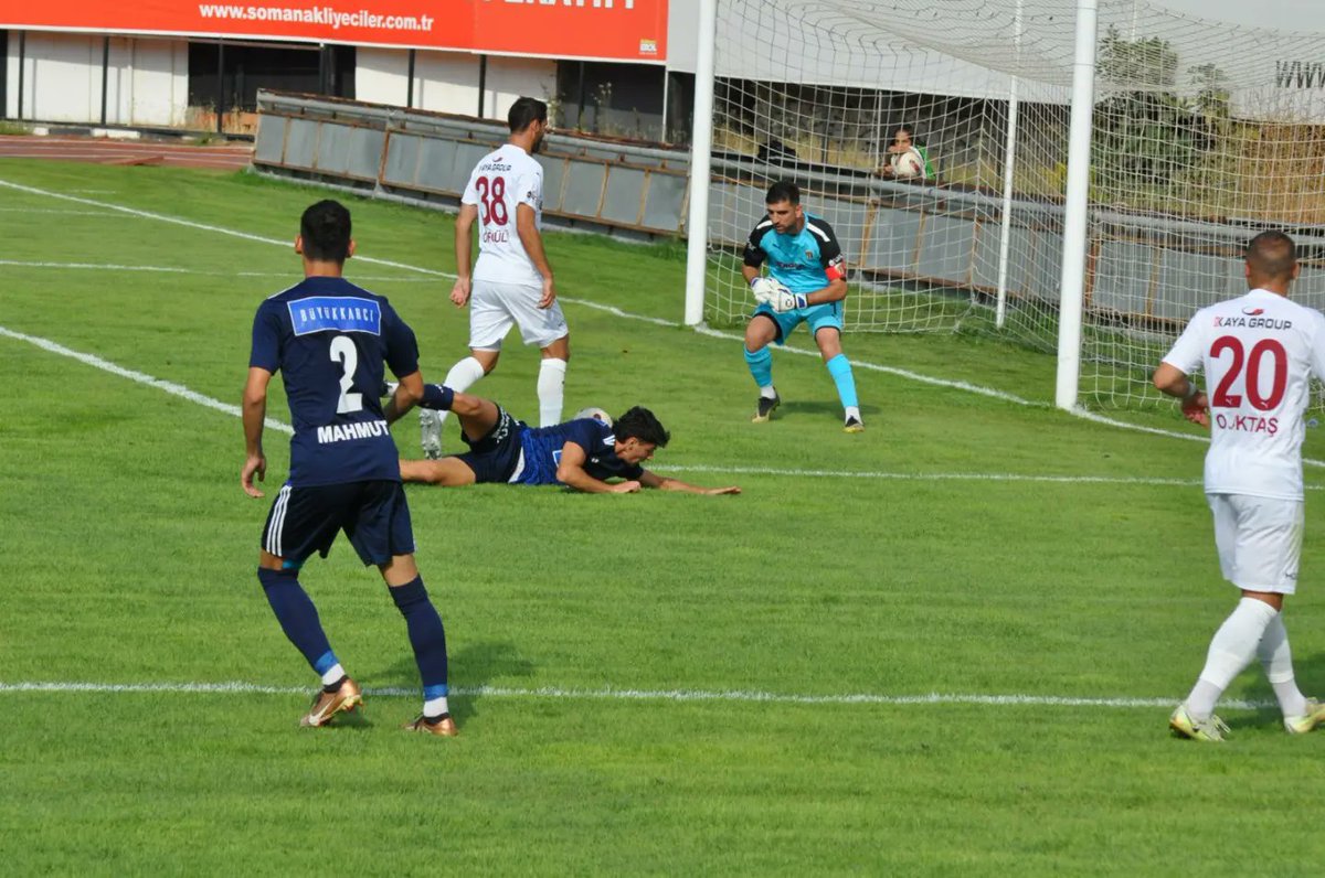 somagundem's tweet photo. GOL DÜELLOSUNDA GALİP YOK

TFF 2´nci Lig Kırmızı Grup ekiplerinden Somaspor, evinde İnegölspor´la 3-3 berabere kaldı. Somaspor 3-1 öne geçtiği maçı kazanamadan tamamladı....

Haber detayı: https://t.co/OypNV1RtfS

SOMA GÜNDEM GAZETESİ

#somaspor #inegölspor #tff #2lig https://t.co/UIlGWhUFHZ
