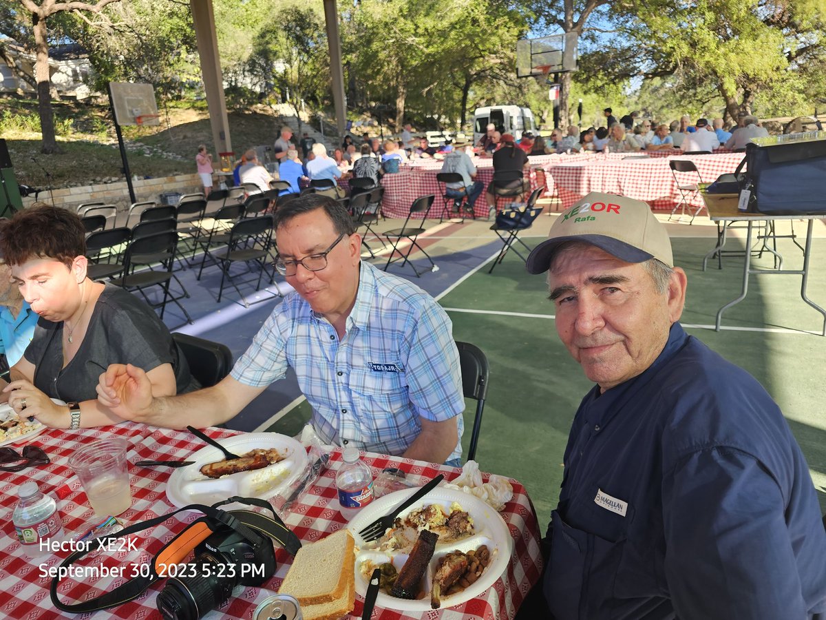 XE2K's tweet photo. W6JKV AND K5AND 6M BBQ 2023 #hamradio #50mhz #6meters #Ffma https://t.co/e8hBCZ7VUv