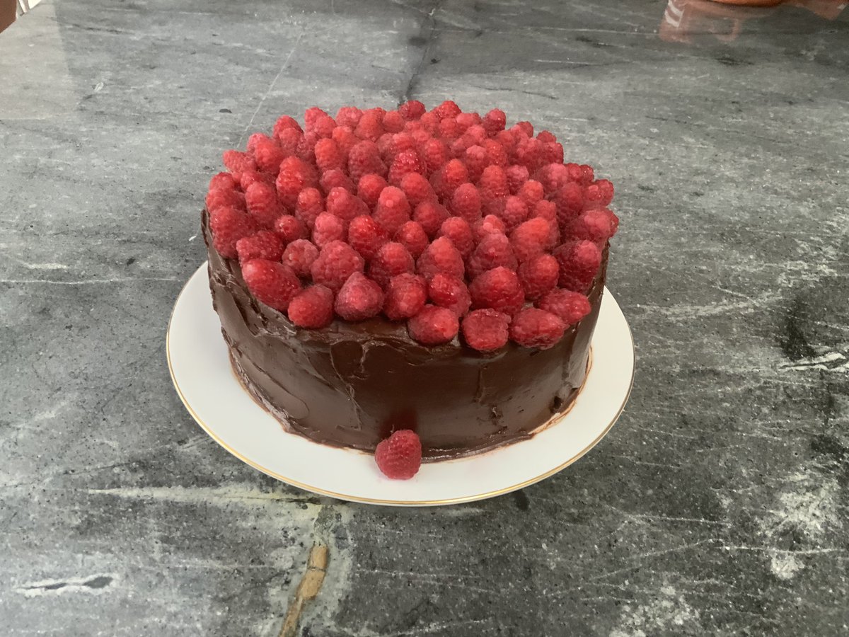 barbara_babcock's tweet image. When coding and theme development in #reflexivethematicanalysis is proving difficult 😕 take a break and make cake 😋 #qualitative #thematicanalysis @ginnybraun @drvicclarke @BritishBakeOff