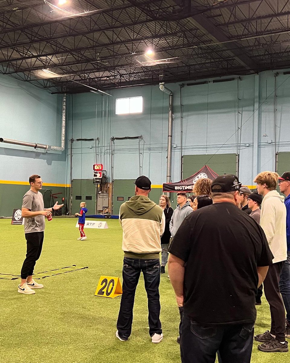 It was great meeting so many new people at our Big a time Open house yesterday.  Thanks to our sponsors <a href="/7ElevenCanada/">@7ElevenCanada</a> for providing the snacks. #WeAreBigTime