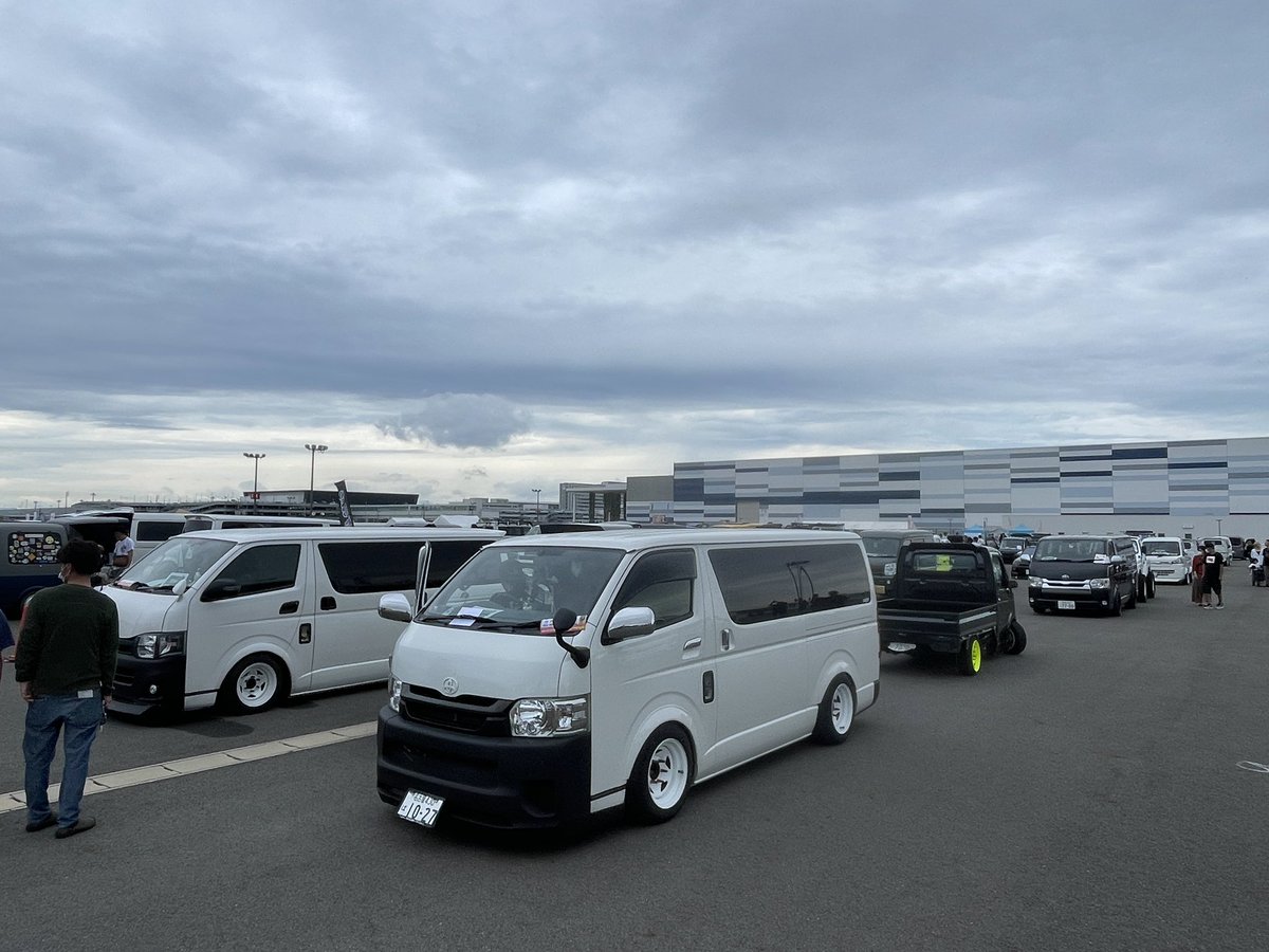 ESBmotoring's tweet photo. TC01ミーティング！ご参加して頂いた方本当にありがとうございました！
またいつか集まりたいですね〜！！ https://t.co/EH8BxcDTOw