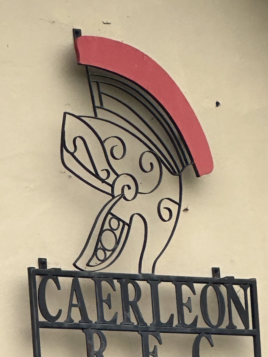 robwthompson's tweet photo. Another great morning watching my granddaughter playing for @RfcAbergavenny U8’s at @Caerleon_RFC Plenty of rugby being played. Fantastic to see the development of young players in one season. Thanks to all the volunteers of both clubs for making mornings like this happen 👍🏻 https://t.co/GHdaL4kIhk