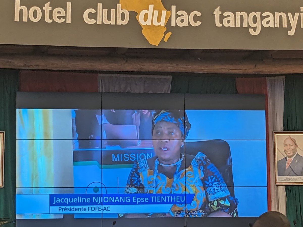 MmeTientcheu's tweet photo. Ces photos ont été prises lors de la Session 2023, du Comité intergouvernemental des Hauts Fonctionnaires et Experts ( ICSOE), tenue à l'hótel Club du Lac Tanganyika, Bujumbura- Burundi. 
Le thème était' "Eriger l'Afrique .#zlecaf https://t.co/CfC90kri8Z https://t.co/hpyzjjsuXu