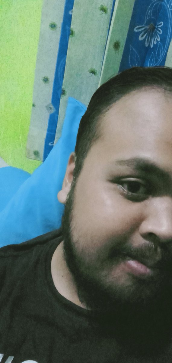 bin_chandra's tweet photo. Harus ikhlas brewok dan kumis ilang pas wisuda tanggal 18 nanti😭 https://t.co/43j0IlgmCr