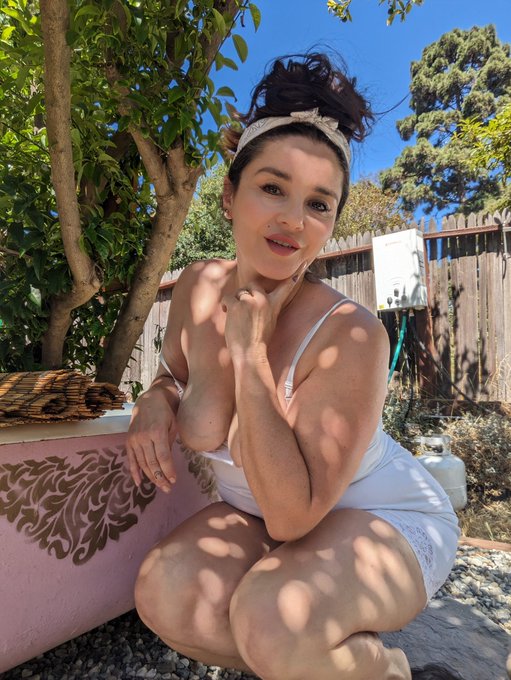 Getting ready to leave CA for some NYC treatment. See you there? https://t.co/2I6NP6vMSD