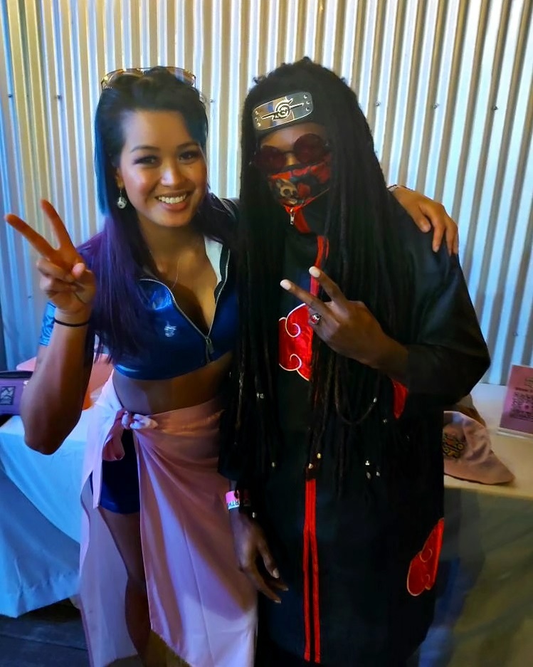 iamazazus's tweet photo. Mini photo dump from last nite at kirbiicon + an announcement since I was out.

Reaper Remix ft. @YvngSheriff out everywhere, lyric vid available on @youtube at 2p est, be on the lookout

https://t.co/yrKGHx3h6P

#azazus #cosplay #naruto #onepiece #myheroacademia https://t.co/6z2vUpyoyS