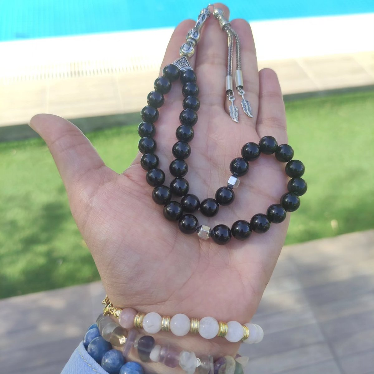 sarnak46's tweet photo. Siyah Turmalin Tesbihimiz
Nerdeyse tüm taşların ozelliklerni bünyesnde barındıran SİYAH TURMALİN en fazla tercih edilen taşlardan

Değerli beyefendi sağlıkla mutlulukla kullansın şifa olsun inşallah🙏🏻

#Stres
#Özgüven
#Ağrı
#Pozitifenerji
#Büyü, #beddua,#vesvese
#İyileştirici 👇 https://t.co/y8604LoiZd