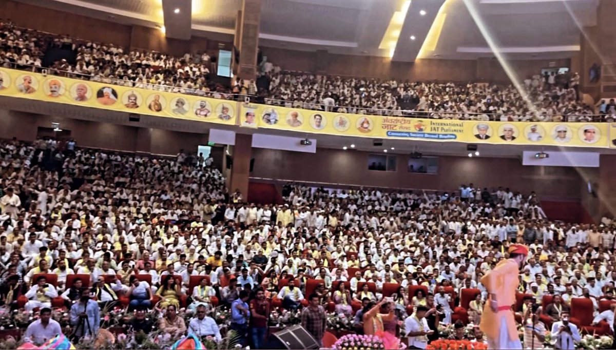jaglanofficial's tweet photo. मेरठ (उत्तर प्रदेश) में आयोजित ‘अंतर्राष्ट्रीय जाट संसद’ द्वारा  ‘राष्ट्रीय जाट अधिवेशन’ में सम्मिलित हुए!! #parveen_jaglan_yuvraj https://t.co/0Chp8EEY99
