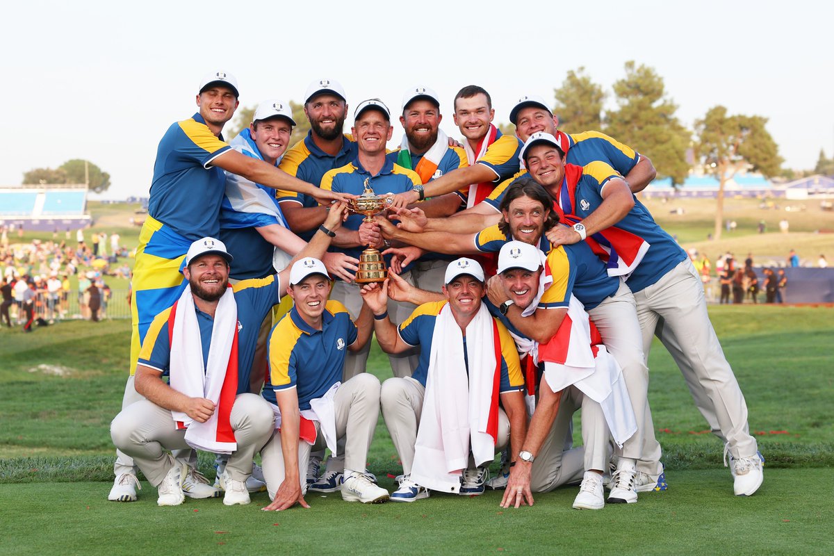 This team ❤️ #TeamEurope | #RyderCup