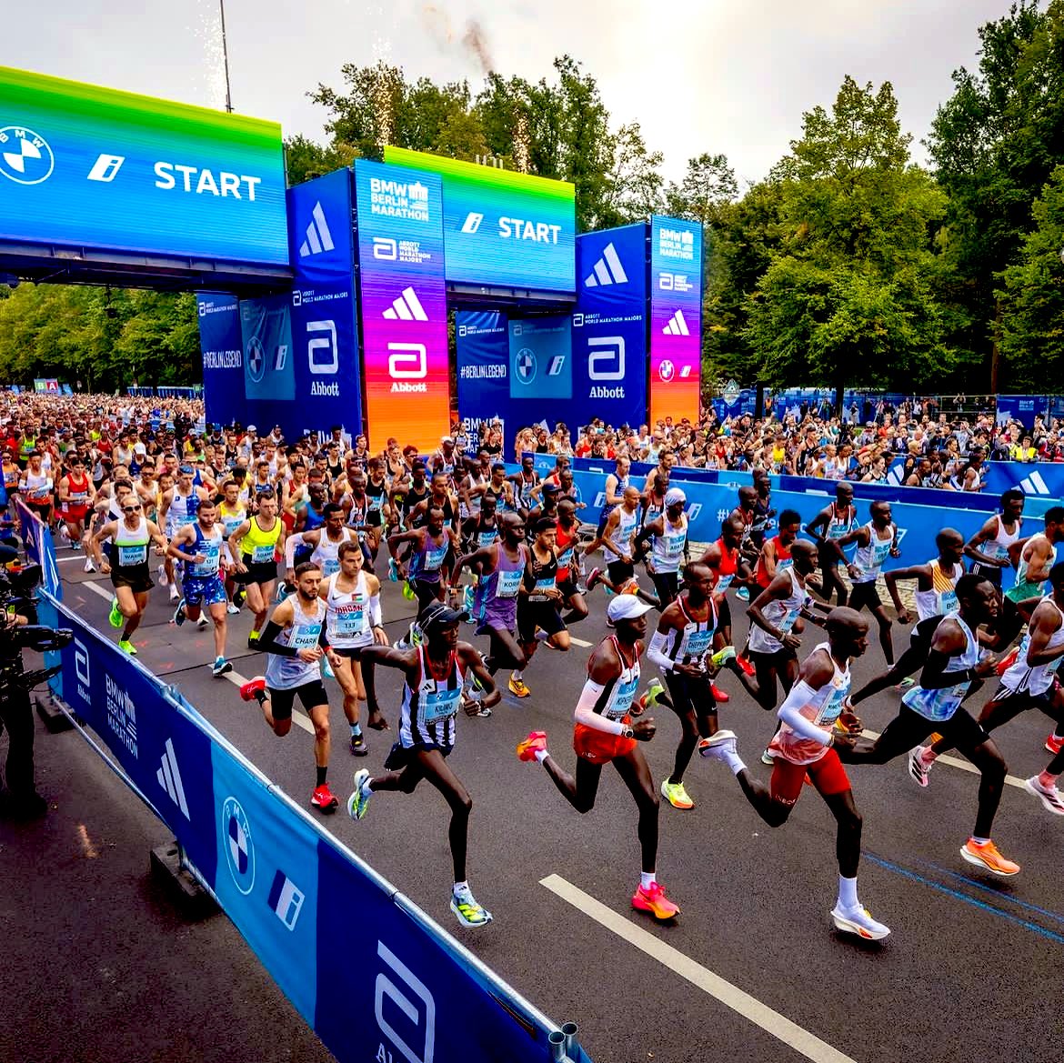 Mhandla_B's tweet image. Last week Sunday when we line-up with the greats in the front. 
#runforjoy 
#berlinlegend