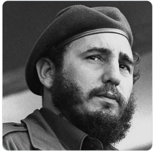 #FidelPorSiempre,  estará dondequiera que se trabaje, que haya un cubano haciendo bien y donde se esté defendiendo la #Revolución. #FidelViveEntreNosotros