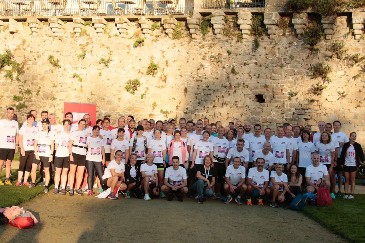laurentbatais's tweet image. Quelle belle édition 2023 du relais entreprise du @MarathonVannes 🌞
ARKEA très bien représenté et sur les 3 plus hautes marches 💪💪🤩🤩
+ Première équipe mixte 
+ Troisième équipe féminine 
@CMBretagne @ClubTeamArkea @cmarkea 
Un grand merci à tous 
A l’année prochaine 😏
