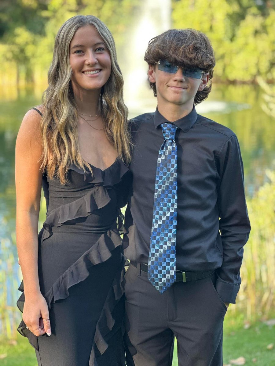 stacy_darrow's tweet photo. Mom life was crazy but worth it this last week. Homecoming events made time fly faster than usual. So proud to be their mom. #thesegemsofmine https://t.co/eSSjN0stv4