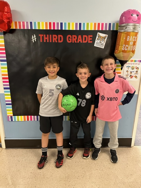 Justine Carra tweet media