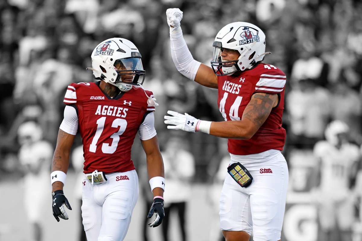 This duo has been 𝘿𝙔𝙉𝘼𝙈𝙄𝘾.💥

In the last two games, <a href="/MylesRowser/">Gho$t</a> and <a href="/8Keyshaun/">Keyshaun Elliott</a> have combined for:

2️⃣9️⃣ Tackles
3️⃣ TFLs
2️⃣ PBUs
1️⃣ Forced Fumble
1️⃣ Fumble Recovery

#AggieUp