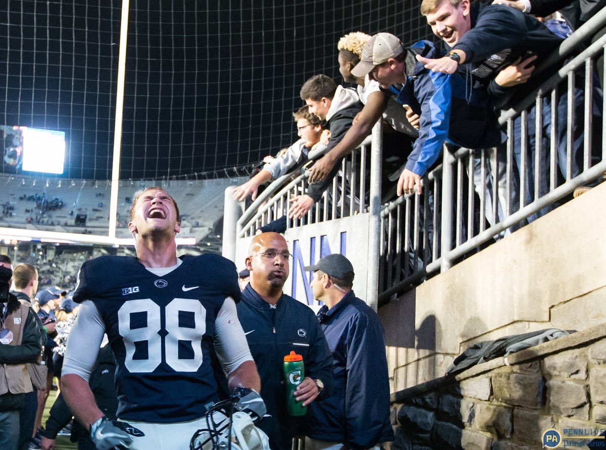 MarkWogenrich's tweet photo. Happy 7th anniversary to Penn State’s 29-26 OT victory over Minnesota, the catalyst to a nine-game win streak and Big Ten title. And happy anniversary to this photo by @JoeHermitt capturing the moment of player and coach. https://t.co/EGP78cC3QB