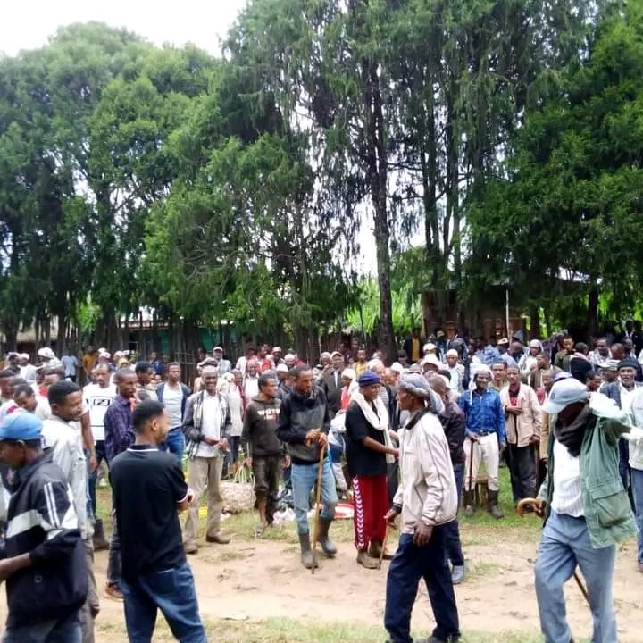 ለቀቤና_ልዩ_ወረዳነት_እውቅና_ስትሰጥ
65% ጉራጌ ቀቤና ነህ እያልከው መሆኑን አተዘንጋ!!