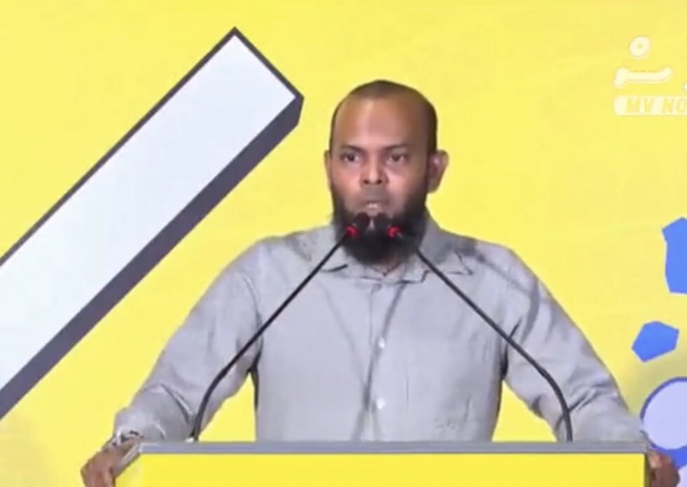 އަހައްމަދު (@rlc_ahmed) on Twitter photo މިސޮރު ގެ ހަބަރަކީ ކޮބާ ؟ <a href="/ShimranAb/">Imran Abdulla</a> <a href="/dr_iyaz/">Dr.Mohamed Iyaz</a> <a href="/alixahir/">Ali Zahir (alipi)</a> <a href="/Phiraash/">Firaash</a> <a href="/niyadhurey/">Niyadhurey</a> <a href="/TakaneyOfficial/">Takaney #IndiaOut</a> <a href="/kevincosna/">KEVIN𝕏</a> <a href="/AbbasRiza/">Abbas Adil Riza</a> <a href="/naaahiil/">Nahil Ahmed</a> މިސޮރު ގެ ހަބަރަކީ ކޮބާ ؟ <a href="/ShimranAb/">Imran Abdulla</a> <a href="/dr_iyaz/">Dr.Mohamed Iyaz</a> <a href="/alixahir/">Ali Zahir (alipi)</a> <a href="/Phiraash/">Firaash</a> <a href="/niyadhurey/">Niyadhurey</a> <a href="/TakaneyOfficial/">Takaney #IndiaOut</a> <a href="/kevincosna/">KEVIN𝕏</a> <a href="/AbbasRiza/">Abbas Adil Riza</a> <a href="/naaahiil/">Nahil Ahmed</a>