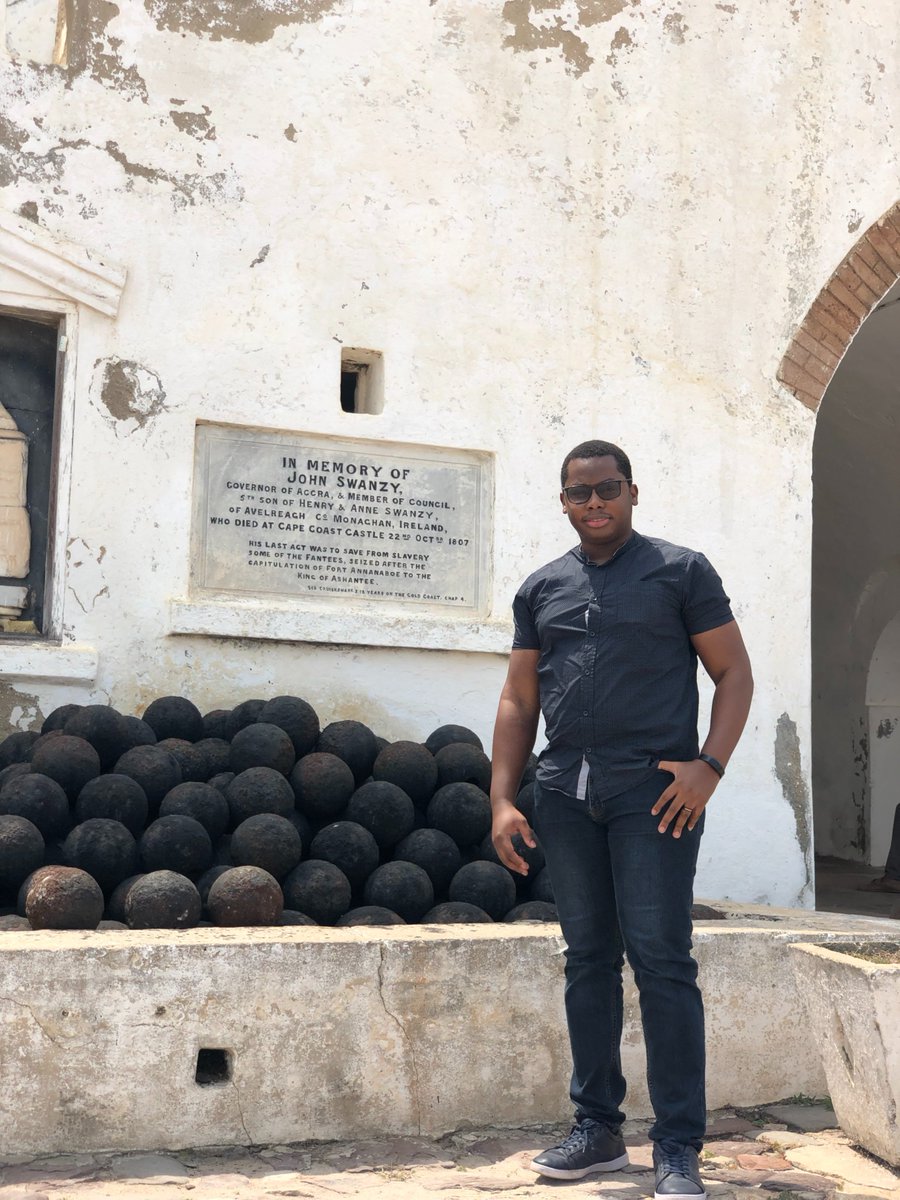 etimnathaniel's tweet photo. As we celebrate Nigeria’s 63rd Independence Day Anniversary, I choose to celebrate how far we have come, and I choose to be optimistic about where we, as a country and as a continent, will be in 7 years.

Cheers to finding a way! https://t.co/8c28J4DeRQ
