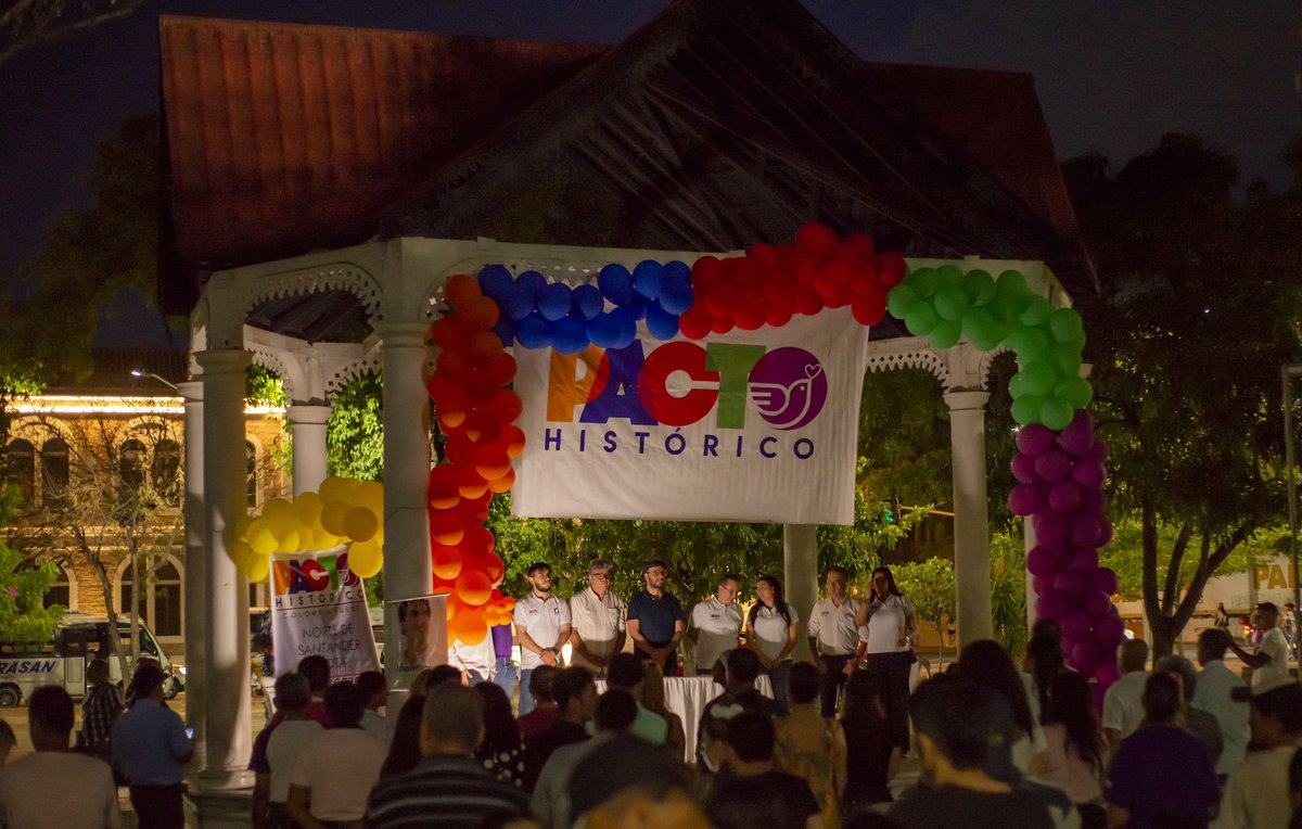 IchaGP_'s tweet photo. Junto al senador @wilsonariasc y el representante @BecerraGabo del @PactoCol presentamos los candidatos del #CAMBIO en Norte de Santander. 

Restablecer los derechos del pueblo cucuteño y nortesantandereano será nuestro compromiso 
#CúcutaJoven #IchaAlcalde https://t.co/acie2oKuzf