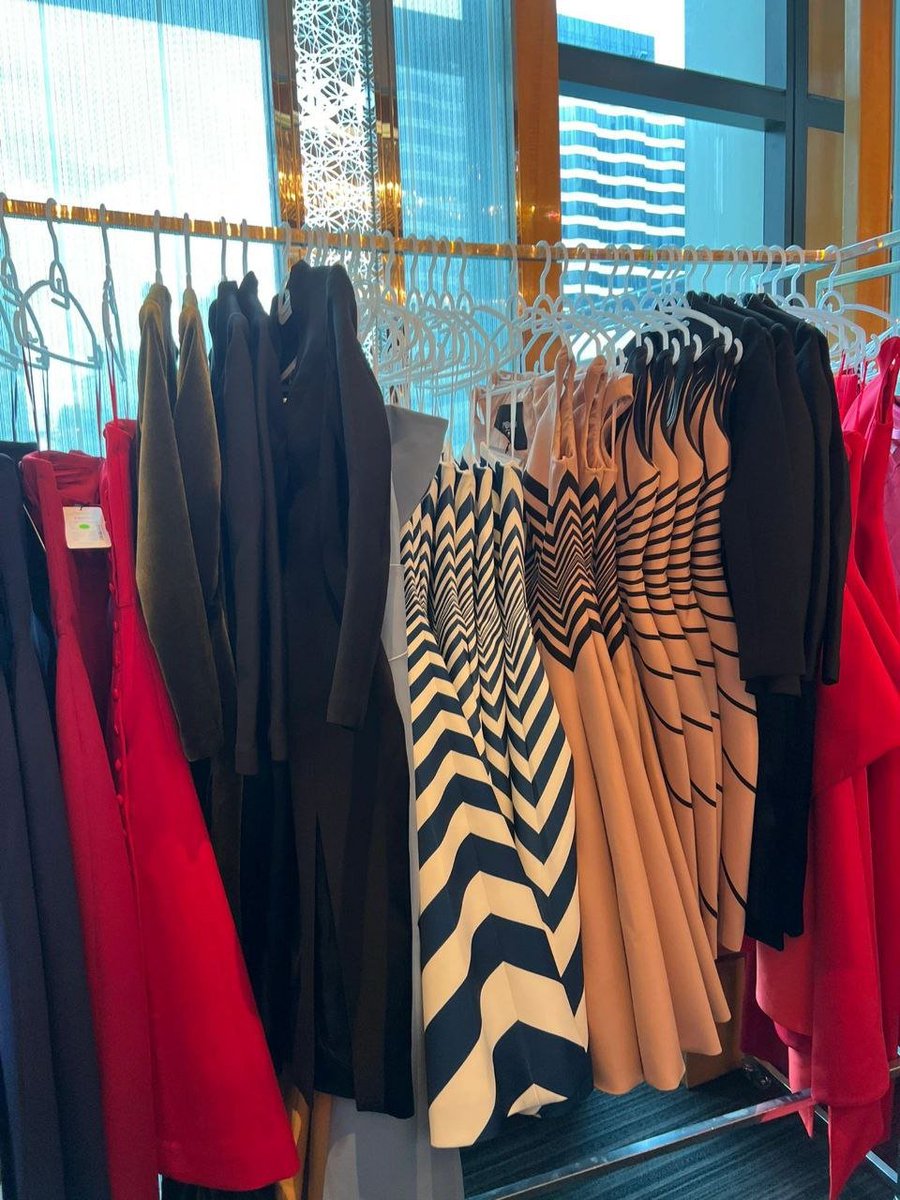 datex71's tweet image. shopping at weekend !