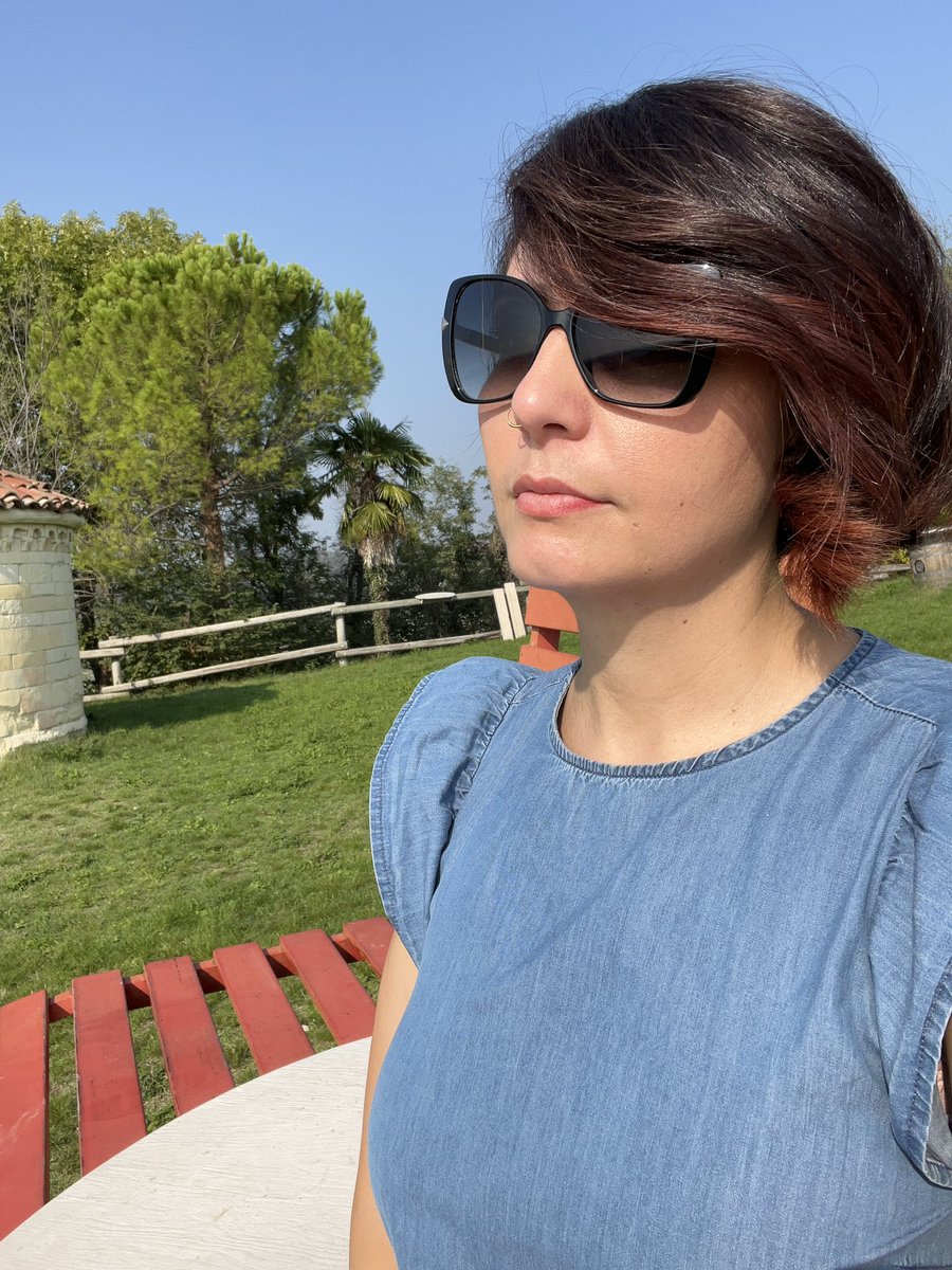 katia_848's tweet photo. Io che cerco di trovare una gioia in lontananza 😂😂😂😂
Nel Monferrato
No @la_silvy88 non ho bevuto nulla(ma meditato)anzi non consumo alcolici da un mese forse sarebbe meglio per aver scusante delle cazzate che faccio 😂
#monferrato
#Moleto
#piemonte
#tempoperme https://t.co/977lgH454x