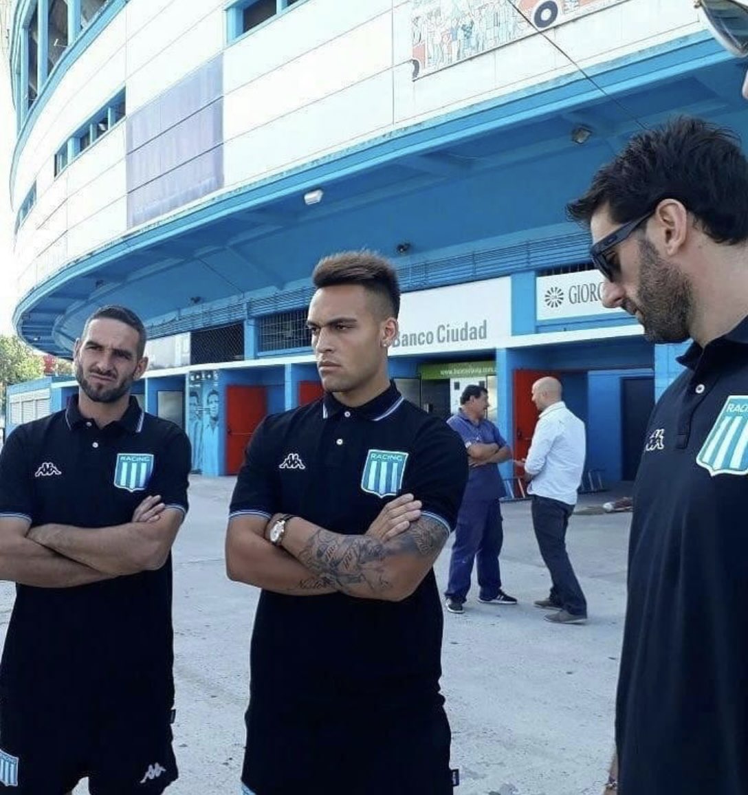 Solangeracing's tweet photo. Cómo se extraña. Que lindas épocas! #racing https://t.co/cSwRUcD7LA
