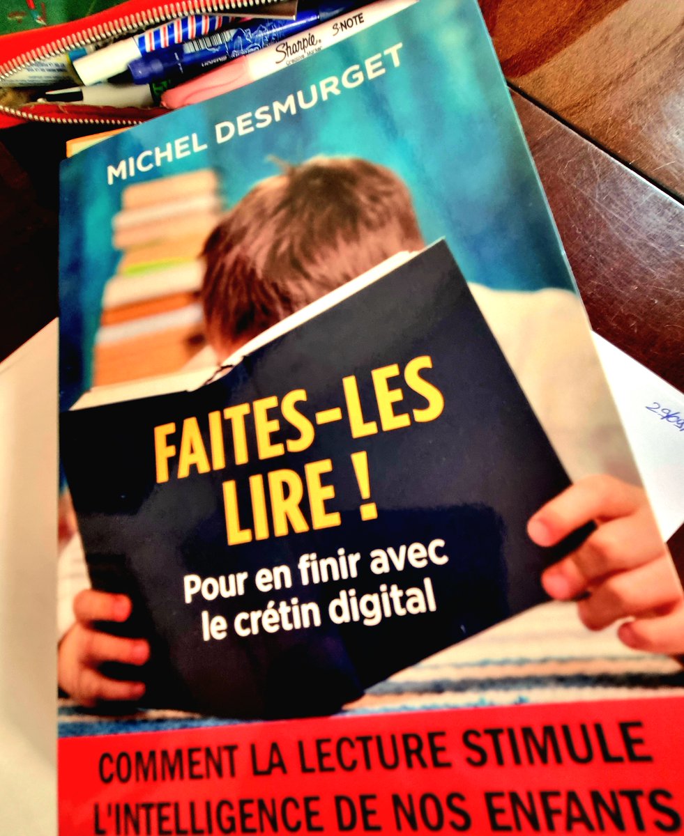 ADelumeau's tweet photo. Envie de LES FAIRE LIRE? Et bien voilà justement une belle série de "chuchoteurs" personnalisés sortis de ma petite fabrique de prof, pour les séances de fluence en 6e! De quoi s'entendre lire à voix haute pour s'entraîner, sans gêner ses camarades 😉! https://t.co/7IPoDYfHwc