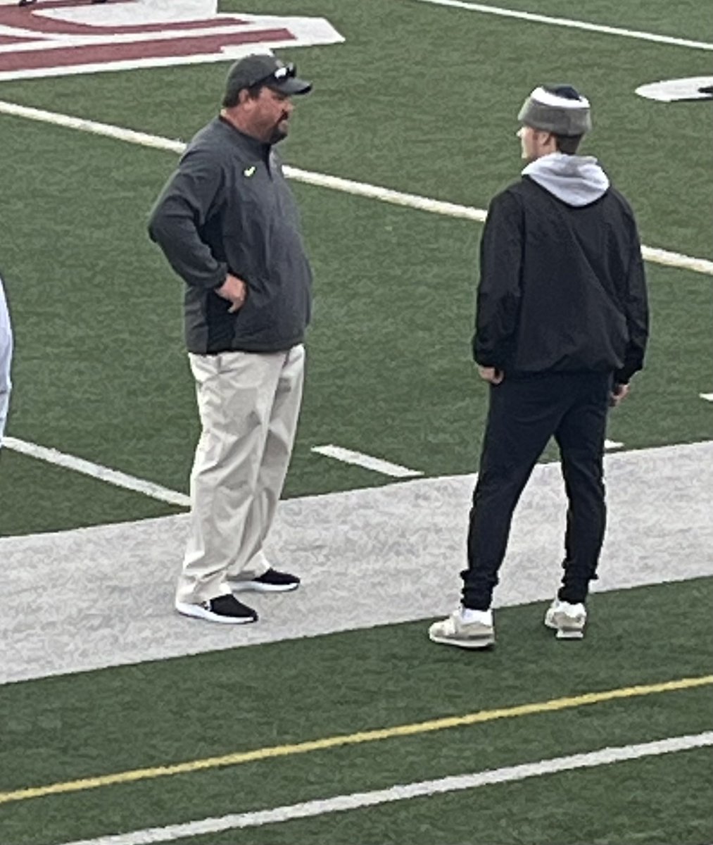 dj1vessi's tweet photo. Thanks @CoachFargo_KUFB , @KUHC_Clements &amp; @KUBearsFootball for having me on campus yesterday. I learned a lot about @KutztownU and got to see a great game!
@coachket_KUFB 
@CollinNewman14 
@westcbfootball https://t.co/3lSylph6gg