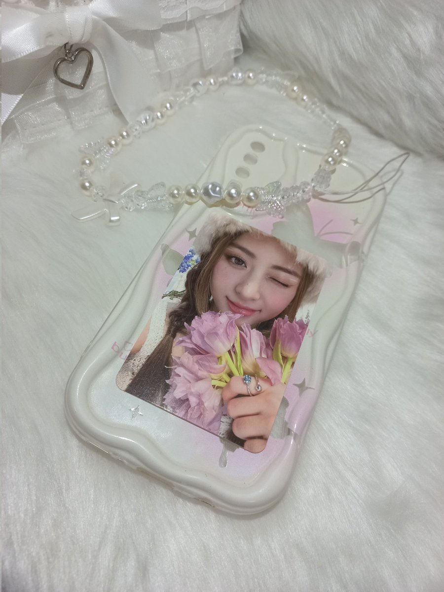 urseleneee's tweet photo. ੈ✩‧₊° hi @stefhynie_c i alr received yunjin tulips, thankyou so much for lots of freebies and smooth transaction ! 

#stefhynieproofs https://t.co/hZjKaEGVqA