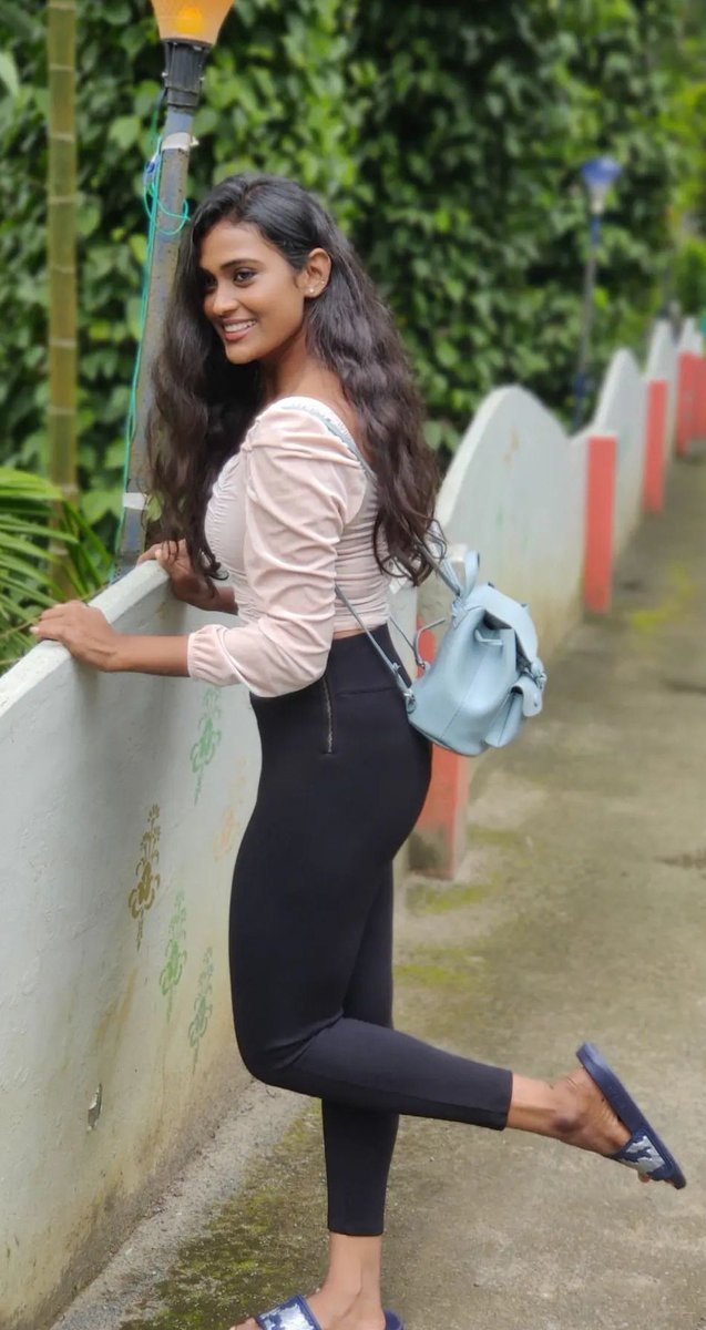 For more Biggboss Edits, Videos 

Follow || <a href="/Morattusingle_/">м σ я α т т υ ѕ ι η g ℓ є ⚡</a> 

Telegram || telegram.me/+n2NNxZyk2dI1Y…

Retweet and like this thread 🧵⚡