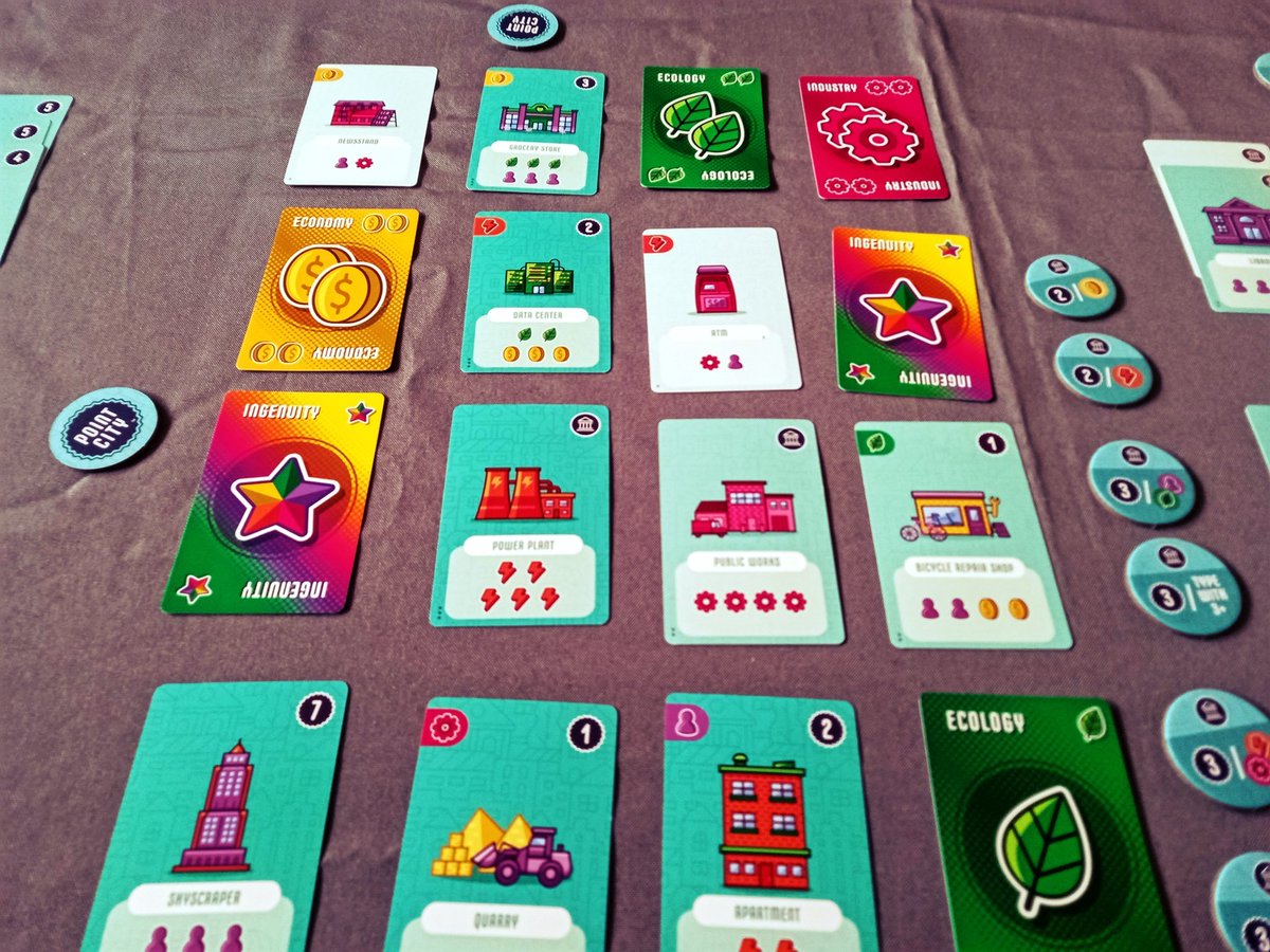 MsStandart's tweet photo. Was für ein Start in den Messemonat! #PointCity bzw. #Punktestadt ist fantastisch! Die ersten Solopartien haben mich direkt überzeugt, der Automa ist einfach zu bedienen aber doch herausfordern. Tolles Spiel! 🤗❤️ @alderac @FlatoutGames #SkelligGames https://t.co/m6vuszBqyT
