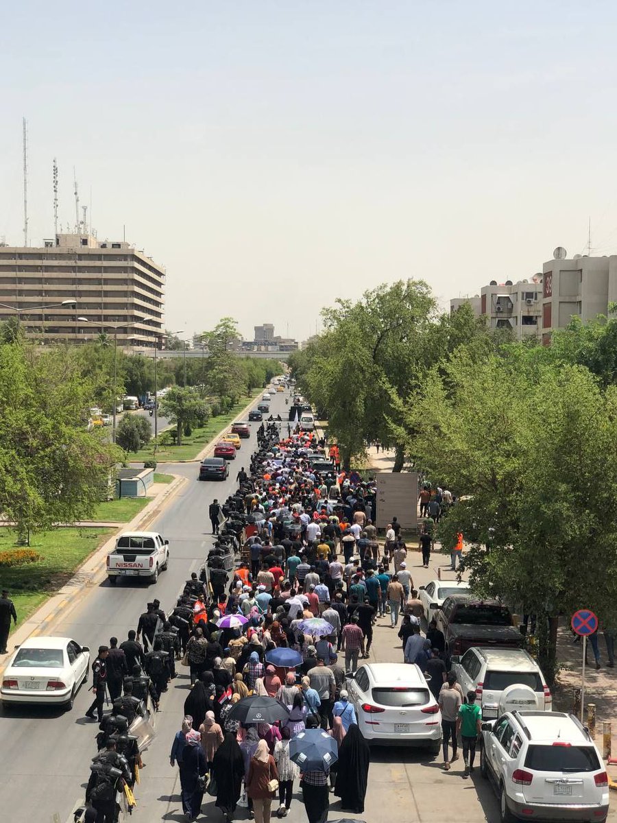 قد طالت علينا سنين الأنتظار
و أرهقتنا أعـــــوام المعانـاة
و أعيتنا مصاعب الحيـــــــاة
 لن ننثني ولن نتراجع الا بنيل المطالب
#الخريجون_مع_من_يكون_معهم
#جاهزون 
تنسيقية بغداد /رابطة الخريجين القدامى برئاسة نبراس الخزعلي
0030