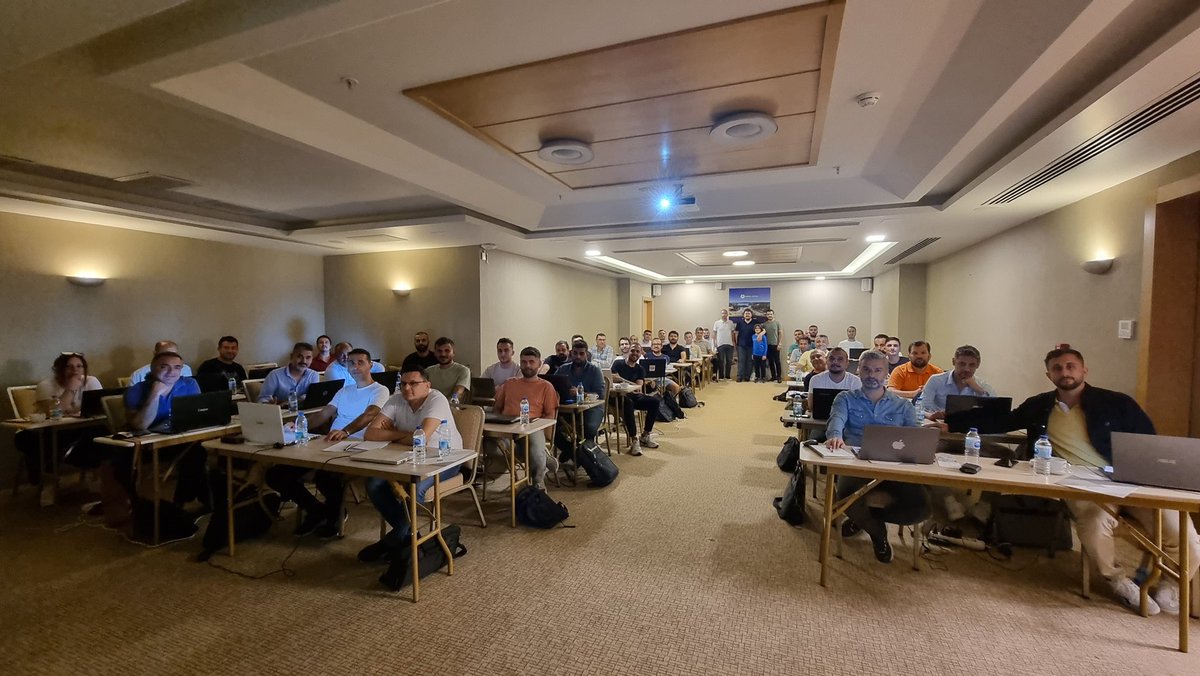 Adana’da yapmış olduğumuz eğitime katılan sevgili arkadaşlarıma çok teşekkür eder , hayatta başarılar dilerim…

<a href="/BorsaTakibi3/">BorsaTakibi</a> Orhan arkadaşımızın vesilesi ile güzel bir eğitim yaptık.